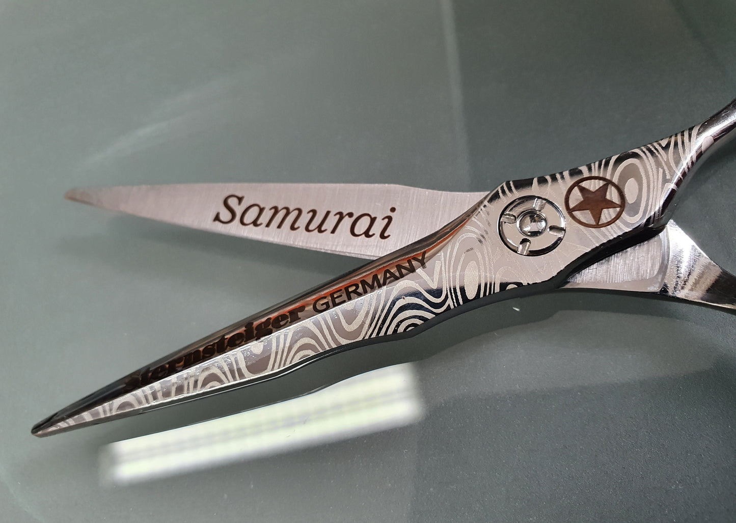 Serie de tijeras de pelo Sternsteiger SAMURAI VG-10