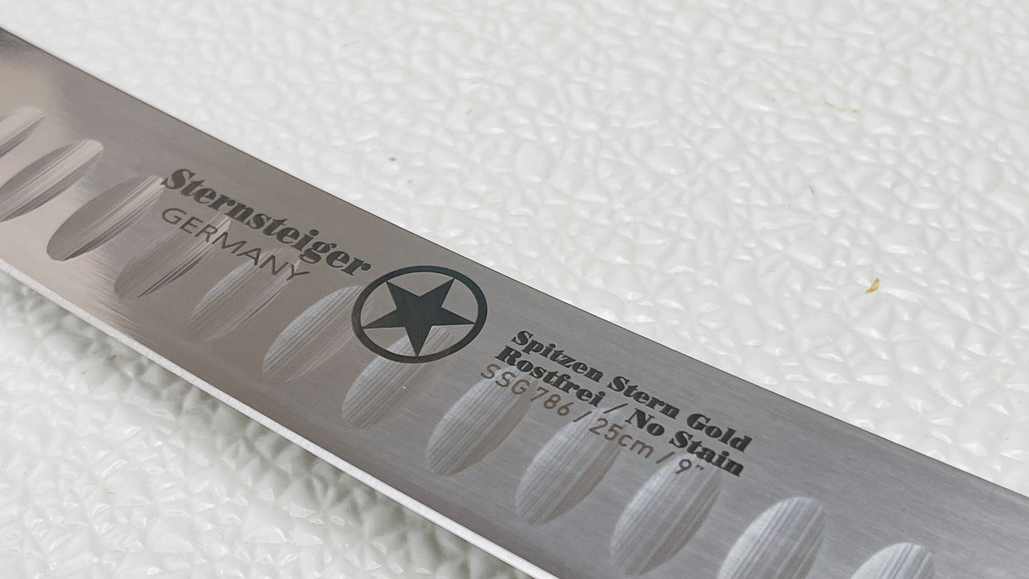 Sternsteiger boning knife with Granton edges in 25 cm