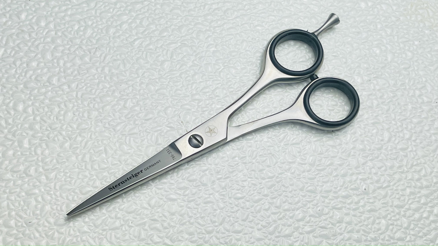 Tijeras de pelo básicas Sternsteiger de 5,5 pulgadas