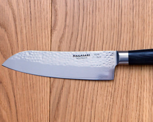 Nagasaki Solingen | cuchillo Santoku martillado a mano
