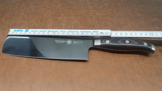 Cuchillo Nakiri Sternsteiger Titanium Series de 7"/18 cm