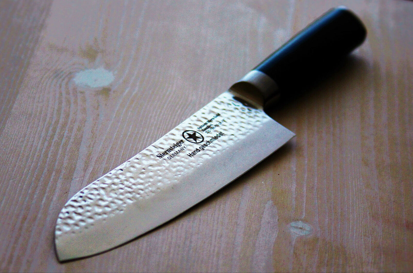 Sternsteiger | hand-hammered Santoku knife
