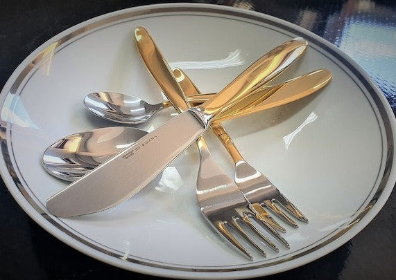 Diana Gold Tableware in half Gold - 30 pcs of unique Tableware